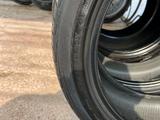 Bridgestone 235/45R18 за 40 000 тг. в Шымкент – фото 2