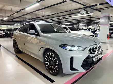 BMW X6 XDrive 40i 2025 года за 52 000 000 тг. в Астана – фото 13