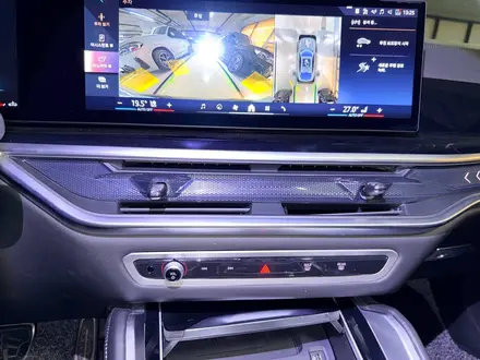 BMW X6 XDrive 40i 2025 года за 52 000 000 тг. в Астана – фото 7