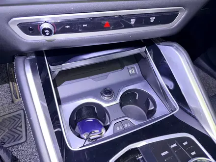 BMW X6 XDrive 40i 2025 года за 52 000 000 тг. в Астана – фото 8