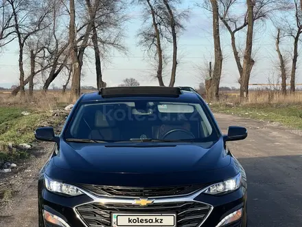 Chevrolet Malibu 2020 года за 12 000 000 тг. в Алматы