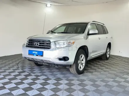Toyota Highlander 2010 года за 9 990 000 тг. в Павлодар