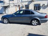 Mercedes-Benz E 320 2005 года за 5 800 000 тг. в Шымкент – фото 2