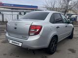 ВАЗ (Lada) Granta 2190 2013 годаүшін3 100 000 тг. в Петропавловск – фото 2