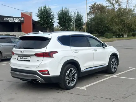 Hyundai Santa Fe 2020 года за 13 800 000 тг. в Астана – фото 7