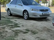 Toyota Camry, 2002
