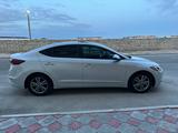 Hyundai Elantra 2016 годаүшін5 500 000 тг. в Жанаозен – фото 5