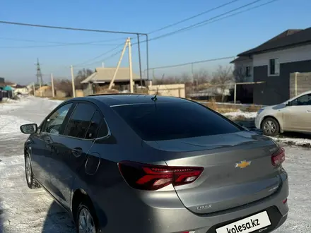 Chevrolet Onix 2023 года за 7 150 000 тг. в Шымкент – фото 3