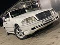 Mercedes-Benz C 180 1995 года за 2 100 000 тг. в Караганда