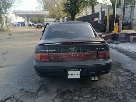 Toyota Camry 1995 года за 1 350 000 тг. в Алматы – фото 3