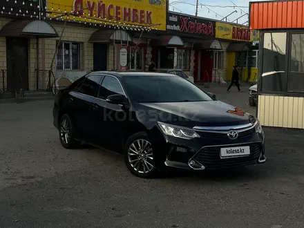 Toyota Camry 2015 года за 9 300 000 тг. в Тараз