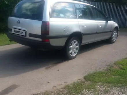 Opel Omega 1998 года за 1 950 000 тг. в Петропавловск – фото 4