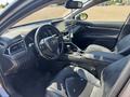 Toyota Camry 2021 года за 14 250 000 тг. в Костанай – фото 4