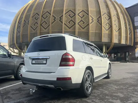 Mercedes-Benz GL 550 2008 года за 7 500 000 тг. в Алматы – фото 36