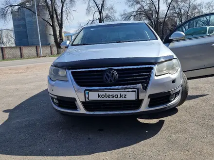 Volkswagen Passat 2006 года за 2 750 000 тг. в Алматы – фото 2