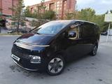 Hyundai Staria 2023 года за 20 500 000 тг. в Астана