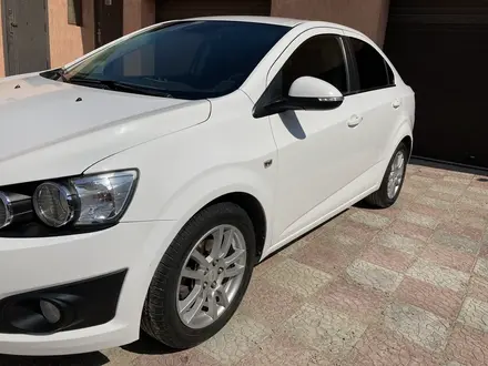 Chevrolet Aveo 2015 года за 4 300 000 тг. в Кызылорда – фото 15