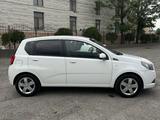 Chevrolet Aveo 2011 года за 3 500 000 тг. в Шымкент – фото 4