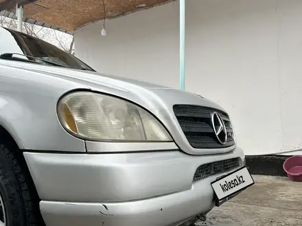 Mercedes-Benz ML 320 2001 года за 3 800 000 тг. в Конаев (Капшагай) – фото 10