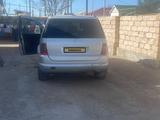 Mercedes-Benz ML 320 2002 годаүшін3 200 000 тг. в Актау – фото 2