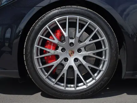 Porsche Panamera GTS 2026 года за 142 000 000 тг. в Астана – фото 8