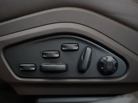 Porsche Panamera GTS 2026 года за 142 000 000 тг. в Астана – фото 19
