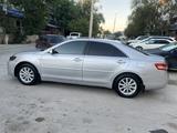 Toyota Camry 2011 годаүшін5 400 000 тг. в Жанаозен – фото 2