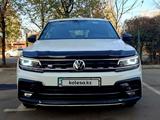 Volkswagen Tiguan 2020 года за 10 100 000 тг. в Алматы – фото 2