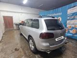 Volkswagen Touareg 2004 годаүшін2 200 000 тг. в Караганда – фото 3