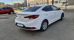 Hyundai Elantra 2020 года за 8 900 000 тг. в Астана – фото 2