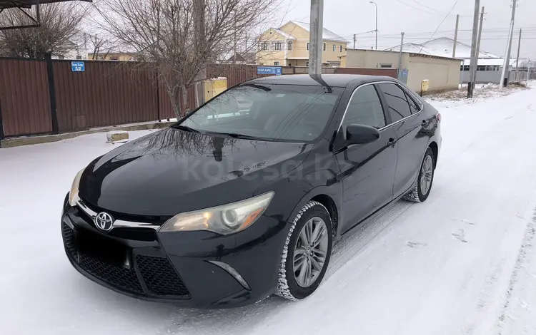 Toyota Camry 2015 года за 6 000 000 тг. в Атырау