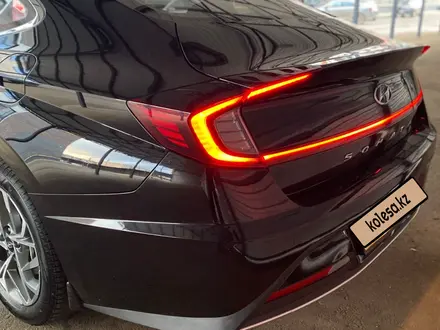 Hyundai Sonata 2023 года за 11 100 000 тг. в Актобе – фото 14