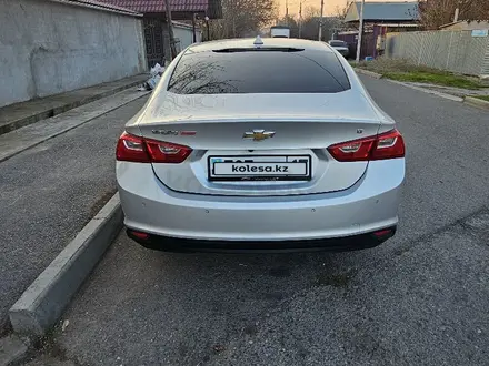 Chevrolet Malibu 2018 года за 8 500 000 тг. в Шымкент – фото 4