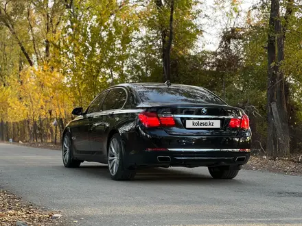 BMW 750 2012 года за 12 800 000 тг. в Алматы – фото 10