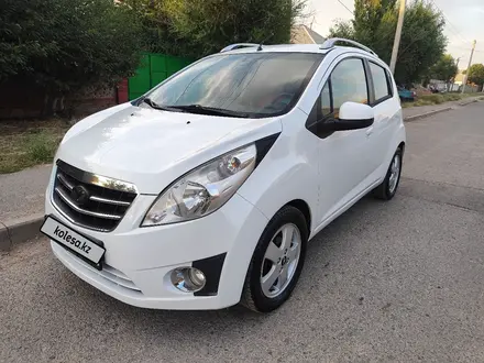 Chevrolet Spark 2009 года за 3 600 000 тг. в Шымкент – фото 2