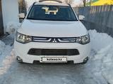 Mitsubishi Outlander 2012 года за 7 800 000 тг. в Аксай