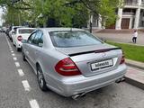 Mercedes-Benz E 320 2002 годаүшін5 500 000 тг. в Алматы – фото 4