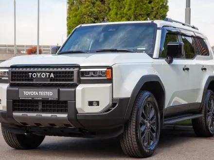 Toyota Land Cruiser Prado Luxe+ 2025 года за 44 990 000 тг. в Алматы – фото 2