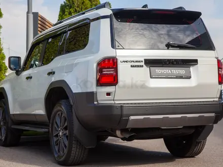 Toyota Land Cruiser Prado Luxe+ 2025 года за 44 990 000 тг. в Алматы – фото 3