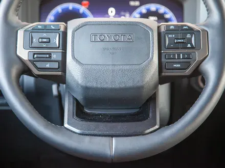 Toyota Land Cruiser Prado Luxe+ 2025 года за 44 990 000 тг. в Алматы – фото 17