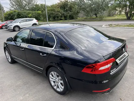 Skoda Superb 2013 года за 6 500 000 тг. в Алматы – фото 6