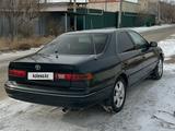 Toyota Camry 1998 годаfor3 550 000 тг. в Байконыр – фото 5