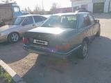 Mercedes-Benz E 260 1990 года за 900 000 тг. в Талдыкорган – фото 2