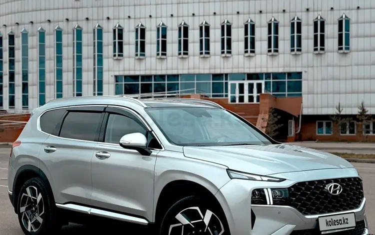 Hyundai Santa Fe 2023 годаүшін19 500 000 тг. в Алматы