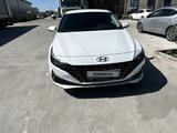 Hyundai Elantra 2021 года за 10 300 000 тг. в Шымкент – фото 3