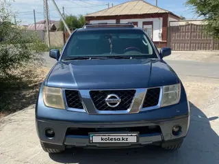Nissan Pathfinder, 2005