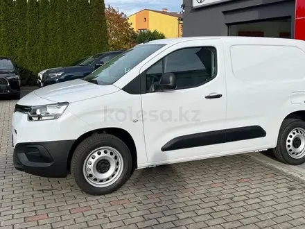 Toyota ProAce Verso 2023 года за 15 900 000 тг. в Алматы – фото 9