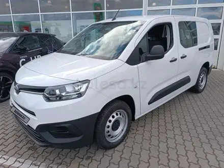 Toyota ProAce Verso 2023 года за 15 900 000 тг. в Алматы – фото 13