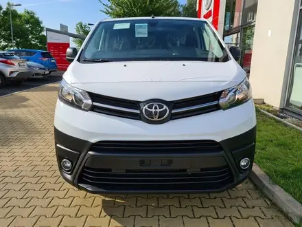 Toyota ProAce Verso 2023 года за 15 900 000 тг. в Алматы – фото 62