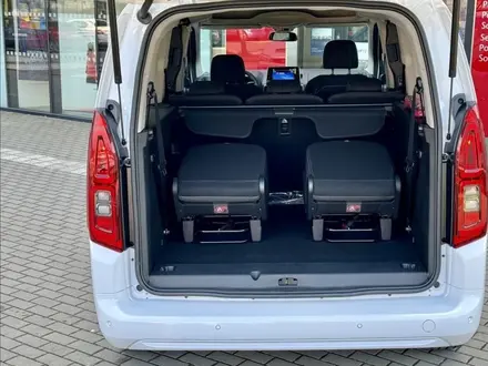 Toyota ProAce Verso 2023 года за 15 900 000 тг. в Алматы – фото 89